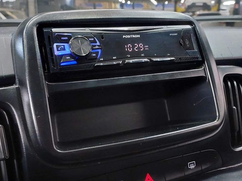 Fiat MOBI 1.0 EVO FLEX LIKE MANUAL 2022/2023 BETIOLO NOVOS E SEMINOVOS LAJEADO / Carros no Vale