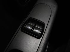 Fiat MOBI 1.0 EVO FLEX LIKE MANUAL 2022/2022 BETIOLO NOVOS E SEMINOVOS LAJEADO / Carros no Vale