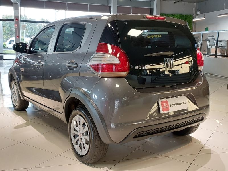 Fiat MOBI 1.0 EVO FLEX LIKE MANUAL 2022/2022 BETIOLO NOVOS E SEMINOVOS LAJEADO / Carros no Vale