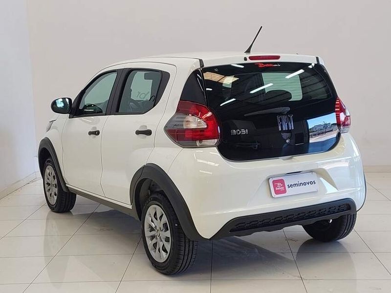 Fiat MOBI 1.0 EVO FLEX LIKE MANUAL 2022/2023 BETIOLO NOVOS E SEMINOVOS LAJEADO / Carros no Vale