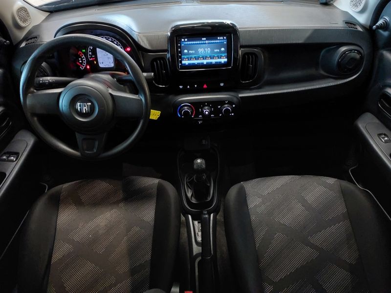 Fiat MOBI 1.0 EVO FLEX LIKE MANUAL 2022/2022 BETIOLO NOVOS E SEMINOVOS LAJEADO / Carros no Vale