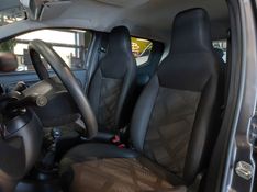 Fiat MOBI 1.0 EVO FLEX LIKE MANUAL 2022/2022 BETIOLO NOVOS E SEMINOVOS LAJEADO / Carros no Vale
