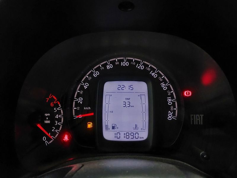 Fiat MOBI 1.0 EVO FLEX TREKKING MANUAL 2021/2022 BETIOLO NOVOS E SEMINOVOS LAJEADO / Carros no Vale