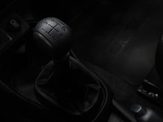 Fiat MOBI 1.0 FIREFLY FLEX TREKKING MANUAL 2024/2025 BETIOLO NOVOS E SEMINOVOS LAJEADO / Carros no Vale