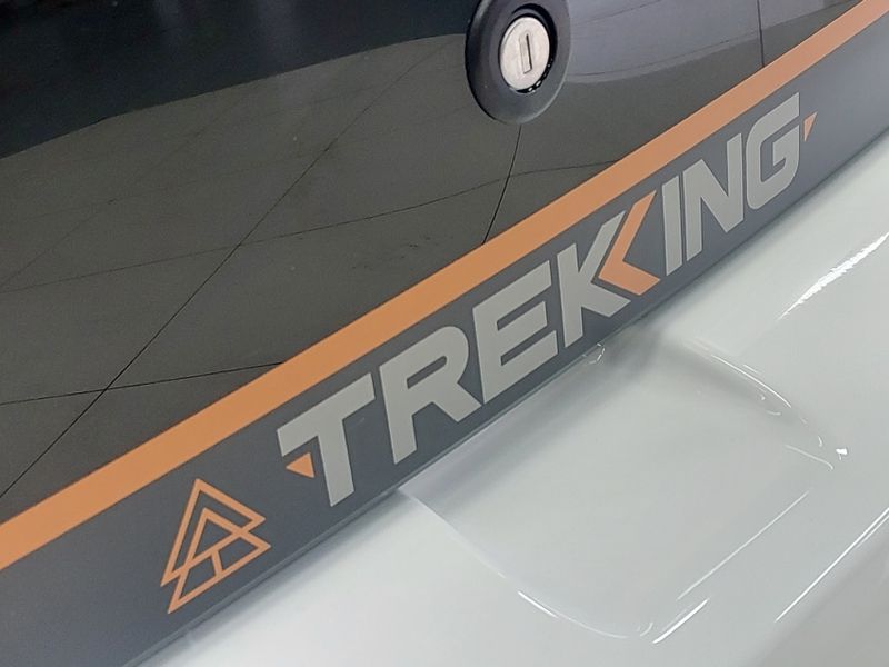 Fiat MOBI 1.0 FIREFLY FLEX TREKKING MANUAL 2024/2025 BETIOLO NOVOS E SEMINOVOS LAJEADO / Carros no Vale