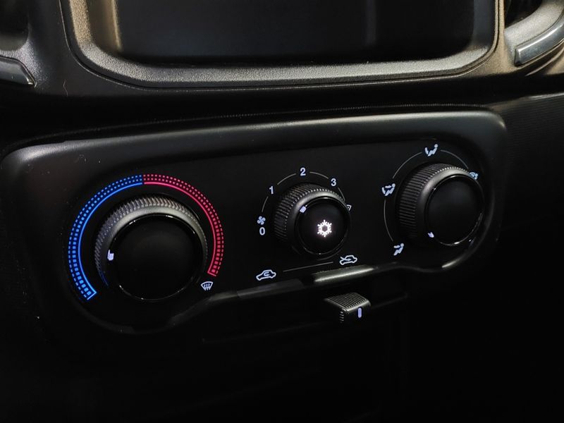 Fiat STRADA 1.4 FIRE FLEX ENDURANCE CS MANUAL 2022/2023 BETIOLO NOVOS E SEMINOVOS LAJEADO / Carros no Vale