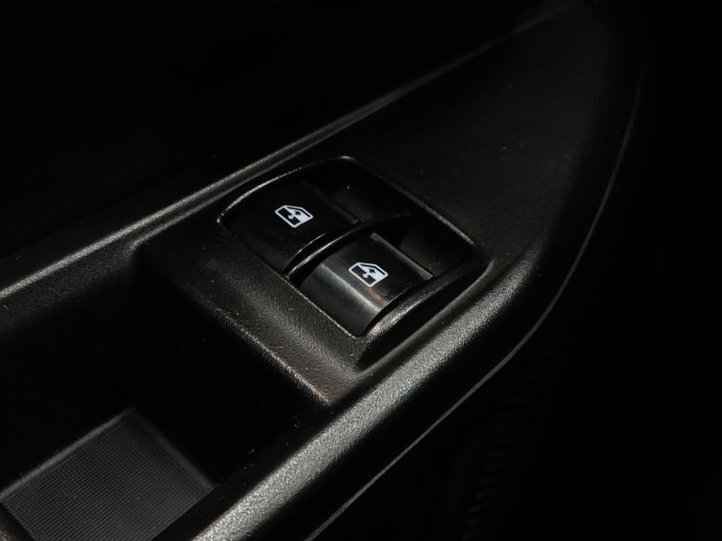 Fiat STRADA 1.4 FIRE FLEX ENDURANCE CS MANUAL 2021/2021 BETIOLO NOVOS E SEMINOVOS LAJEADO / Carros no Vale