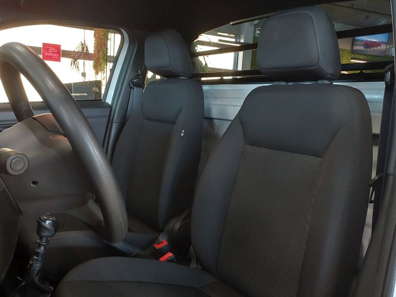 Fiat STRADA 1.4 FIRE FLEX ENDURANCE CS MANUAL 2022/2023 BETIOLO NOVOS E SEMINOVOS LAJEADO / Carros no Vale