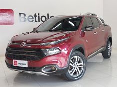 Fiat TORO 2.0 16V TURBO DIESEL VOLCANO 4WD AT9 2017/2017 BETIOLO NOVOS E SEMINOVOS LAJEADO / Carros no Vale