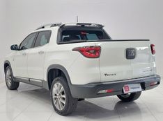 Fiat TORO 2.0 16V TURBO DIESEL VOLCANO 4WD AT9 2018/2019 BETIOLO NOVOS E SEMINOVOS LAJEADO / Carros no Vale