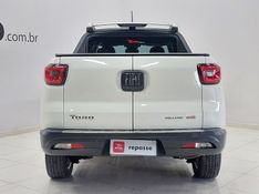 Fiat TORO 2.0 16V TURBO DIESEL VOLCANO 4WD AT9 2018/2019 BETIOLO NOVOS E SEMINOVOS LAJEADO / Carros no Vale