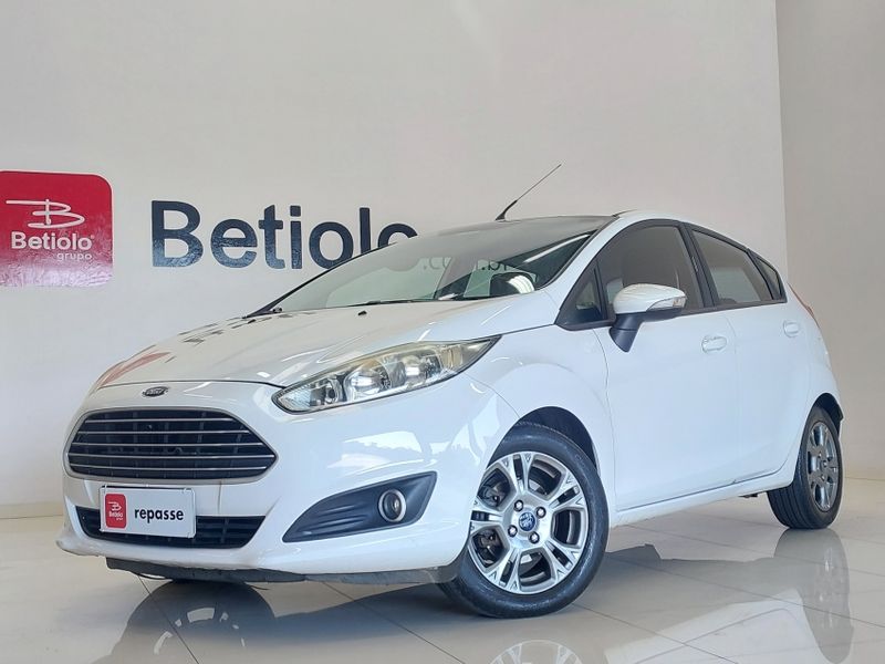 Ford FIESTA 1.6 SE HATCH 16V FLEX 4P POWERSHIFT 2013/2014 BETIOLO NOVOS E SEMINOVOS LAJEADO / Carros no Vale