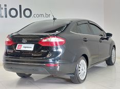 Ford FIESTA 1.6 TITANIUM SEDAN 16V FLEX 4P POWERSHIFT 2013/2014 BETIOLO NOVOS E SEMINOVOS LAJEADO / Carros no Vale