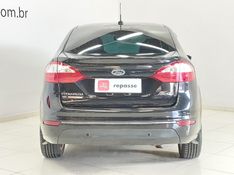 Ford FIESTA 1.6 TITANIUM SEDAN 16V FLEX 4P POWERSHIFT 2013/2014 BETIOLO NOVOS E SEMINOVOS LAJEADO / Carros no Vale