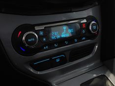 Ford FOCUS 2.0 TITANIUM SEDAN 16V FLEX 4P POWERSHIFT 2014/2014 BETIOLO NOVOS E SEMINOVOS LAJEADO / Carros no Vale