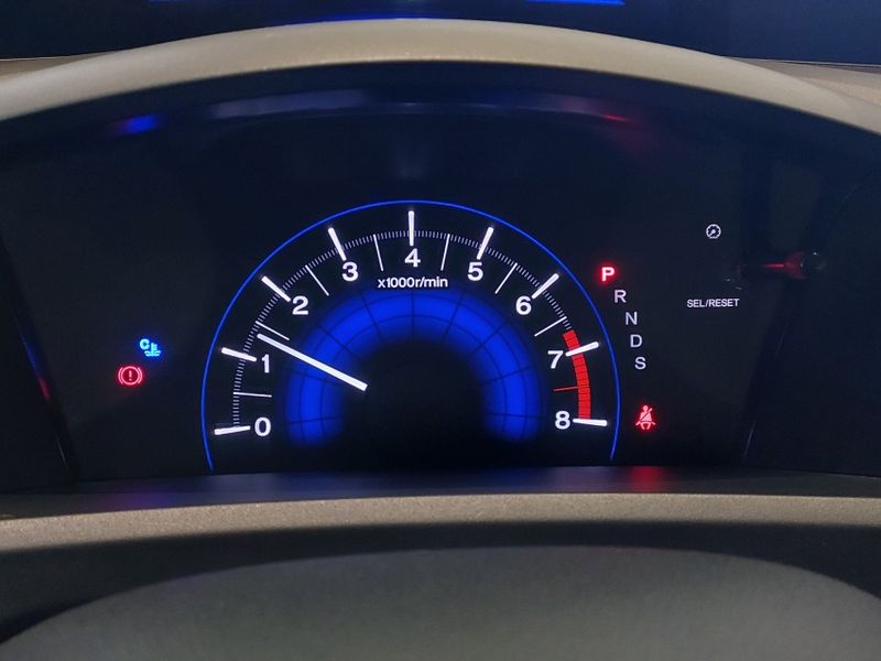 Honda CIVIC 2.0 LXR 16V FLEX 4P AUTOMÁTICO 2013/2014 BETIOLO NOVOS E SEMINOVOS LAJEADO / Carros no Vale