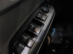 Honda CIVIC 2.0 LXR 16V FLEX 4P AUTOMÁTICO 2013/2014 BETIOLO NOVOS E SEMINOVOS LAJEADO / Carros no Vale