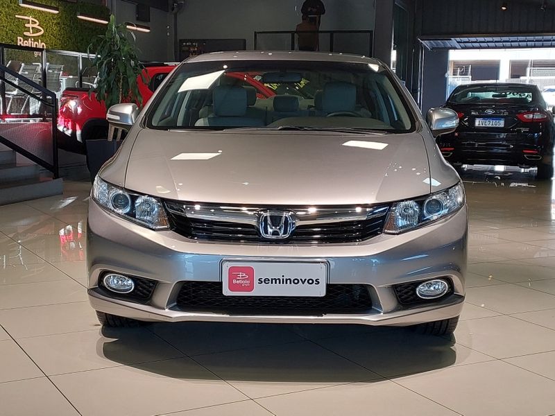 Honda CIVIC 2.0 LXR 16V FLEX 4P AUTOMÁTICO 2013/2014 BETIOLO NOVOS E SEMINOVOS LAJEADO / Carros no Vale
