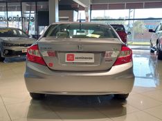 Honda CIVIC 2.0 LXR 16V FLEX 4P AUTOMÁTICO 2013/2014 BETIOLO NOVOS E SEMINOVOS LAJEADO / Carros no Vale