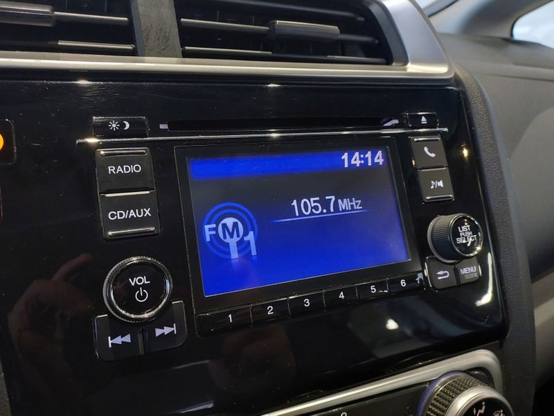 Honda FIT 1.5 EX 16V FLEX 4P AUTOMÁTICO 2015/2016 BETIOLO NOVOS E SEMINOVOS LAJEADO / Carros no Vale