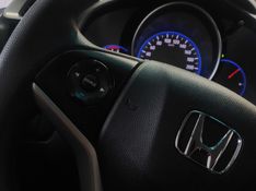 Honda FIT 1.5 LX 16V FLEX 4P AUTOMÁTICO 2015/2016 BETIOLO NOVOS E SEMINOVOS LAJEADO / Carros no Vale