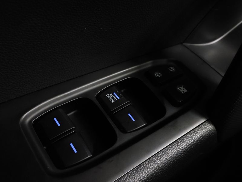 Hyundai CRETA 1.6 16V FLEX ACTION AUTOMÁTICO 2020/2021 BETIOLO NOVOS E SEMINOVOS LAJEADO / Carros no Vale