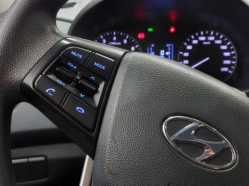 Hyundai CRETA 1.6 16V FLEX ATTITUDE MANUAL 2021/2021 BETIOLO NOVOS E SEMINOVOS LAJEADO / Carros no Vale