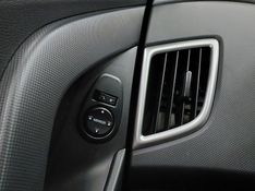Hyundai CRETA 1.6 16V FLEX ATTITUDE MANUAL 2021/2021 BETIOLO NOVOS E SEMINOVOS LAJEADO / Carros no Vale