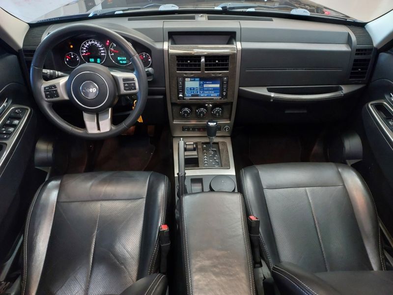 JEEP CHEROKEE 3.7 LIMITED 4X4 V6 12V GASOLINA 4P AUTOMÁTICO 2012/2012 BETIOLO NOVOS E SEMINOVOS LAJEADO / Carros no Vale