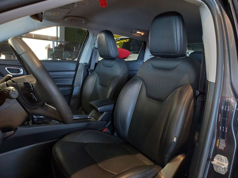 JEEP COMPASS 1.3 T270 TURBO FLEX LONGITUDE AT6 2022/2022 BETIOLO NOVOS E SEMINOVOS LAJEADO / Carros no Vale