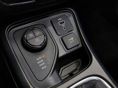 JEEP COMPASS 2.0 16V DIESEL S 4X4 AUTOMÁTICO 2021/2021 BETIOLO NOVOS E SEMINOVOS LAJEADO / Carros no Vale