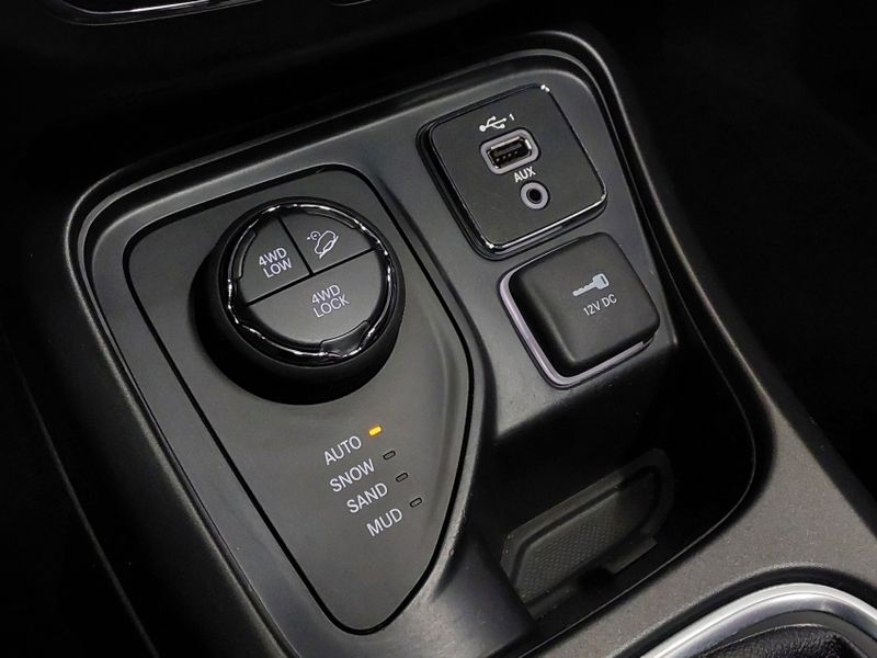 JEEP COMPASS 2.0 16V DIESEL S 4X4 AUTOMÁTICO 2020/2020 BETIOLO NOVOS E SEMINOVOS LAJEADO / Carros no Vale