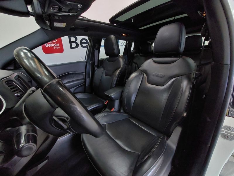 JEEP COMPASS 2.0 16V DIESEL S 4X4 AUTOMÁTICO 2021/2021 BETIOLO NOVOS E SEMINOVOS LAJEADO / Carros no Vale