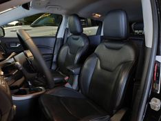 JEEP COMPASS 2.0 16V FLEX LONGITUDE AUTOMÁTICO 2019/2019 BETIOLO NOVOS E SEMINOVOS LAJEADO / Carros no Vale