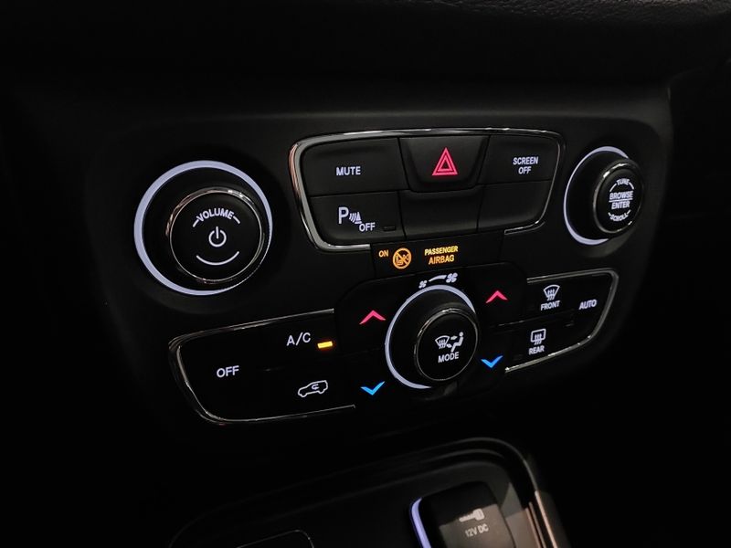 JEEP COMPASS 2.0 16V FLEX LONGITUDE AUTOMÁTICO 2018/2018 BETIOLO NOVOS E SEMINOVOS LAJEADO / Carros no Vale