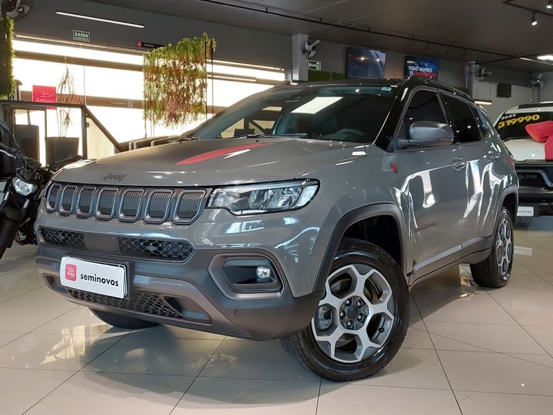 JEEP COMPASS 2.0 TD350 TURBO DIESEL TRAILHAWK AT9 2023/2023 BETIOLO NOVOS E SEMINOVOS LAJEADO / Carros no Vale