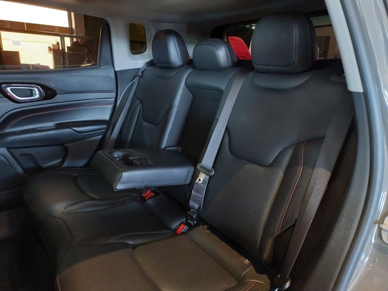 JEEP COMPASS 2.0 TD350 TURBO DIESEL TRAILHAWK AT9 2023/2023 BETIOLO NOVOS E SEMINOVOS LAJEADO / Carros no Vale