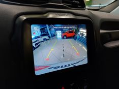 JEEP RENEGADE 1.3 T270 TURBO FLEX LONGITUDE AT6 2022/2023 BETIOLO NOVOS E SEMINOVOS LAJEADO / Carros no Vale