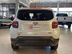 JEEP RENEGADE 1.3 T270 TURBO FLEX LONGITUDE AT6 2022/2023 BETIOLO NOVOS E SEMINOVOS LAJEADO / Carros no Vale