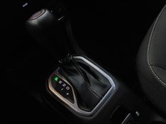JEEP RENEGADE 1.3 T270 TURBO FLEX SPORT AT6 2022/2023 BETIOLO NOVOS E SEMINOVOS LAJEADO / Carros no Vale