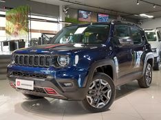 JEEP RENEGADE 1.3 T270 TURBO FLEX TRAILHAWK 4X4 AT9 2022/2022 BETIOLO NOVOS E SEMINOVOS LAJEADO / Carros no Vale
