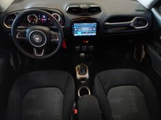 JEEP RENEGADE 1.8 16V FLEX 4P AUTOMÁTICO 2017/2017 BETIOLO NOVOS E SEMINOVOS LAJEADO / Carros no Vale