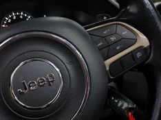 JEEP RENEGADE 1.8 16V FLEX LONGITUDE 4P AUTOMÁTICO 2016/2016 BETIOLO NOVOS E SEMINOVOS LAJEADO / Carros no Vale