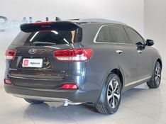 KIA SORENTO 3.3 V6 GASOLINA EX 7L AUTOMATICO 2015/2016 BETIOLO NOVOS E SEMINOVOS LAJEADO / Carros no Vale