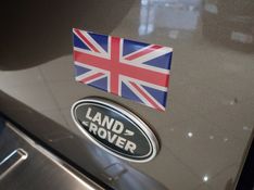 Land Rover DEFENDER 2.0 P300 GASOLINA 110 SE AWD AUTOMÁTICO 2020/2020 BETIOLO NOVOS E SEMINOVOS LAJEADO / Carros no Vale