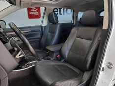 Mitsubishi OUTLANDER 2.2 4X4 16V DIESEL 4P AUTOMÁTICO 2017/2018 BETIOLO NOVOS E SEMINOVOS LAJEADO / Carros no Vale