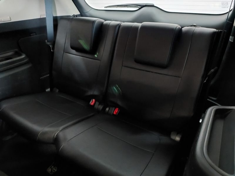 Mitsubishi OUTLANDER 2.2 4X4 16V DIESEL 4P AUTOMÁTICO 2017/2018 BETIOLO NOVOS E SEMINOVOS LAJEADO / Carros no Vale