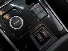 Mitsubishi OUTLANDER 2.2 4X4 16V DIESEL 4P AUTOMÁTICO 2017/2018 BETIOLO NOVOS E SEMINOVOS LAJEADO / Carros no Vale