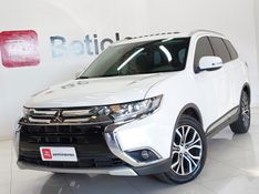 Mitsubishi OUTLANDER 2.2 4X4 16V DIESEL 4P AUTOMÁTICO 2017/2018 BETIOLO NOVOS E SEMINOVOS LAJEADO / Carros no Vale