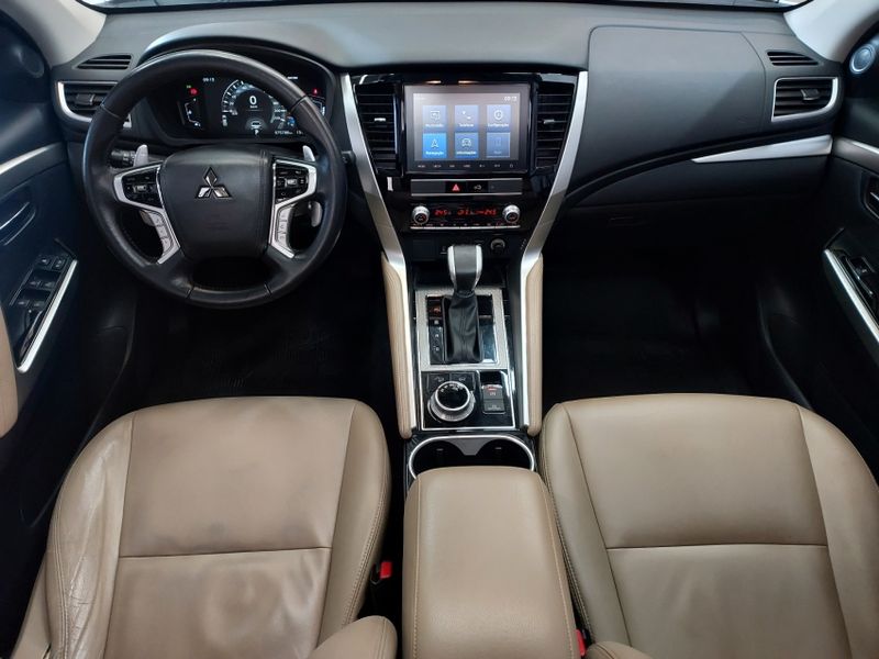 Mitsubishi PAJERO SPORT 2.4 16V MIVEC TURBO DIESEL HPE-S AWD AUTOMÁTICO 2022/2023 BETIOLO NOVOS E SEMINOVOS LAJEADO / Carros no Vale